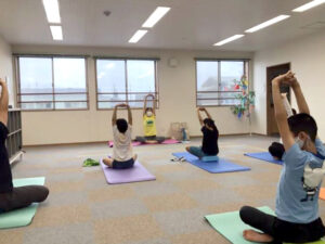 キッズヨガ